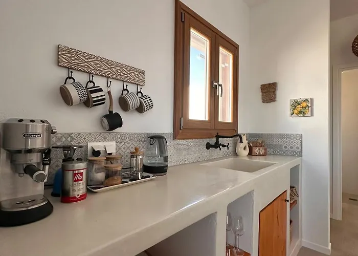 Elysian House Holiday home *