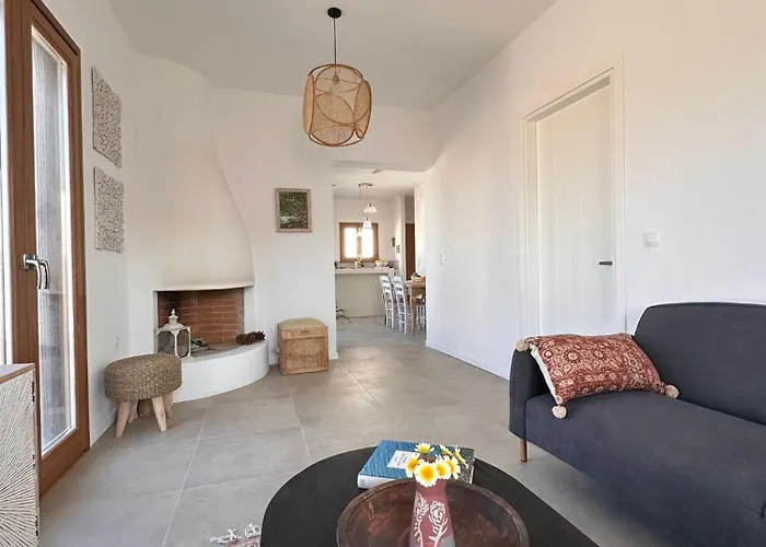 Holiday home Elysian House *