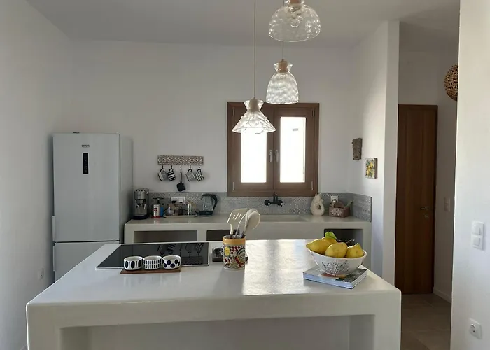 Elysian House Holiday home