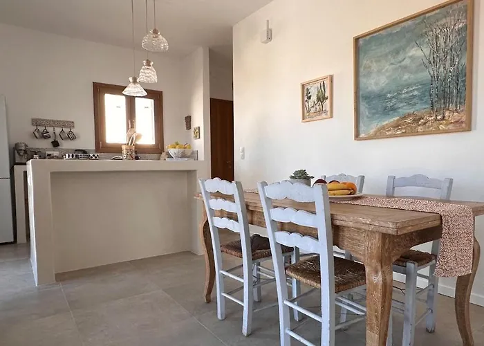 Elysian House Holiday home *