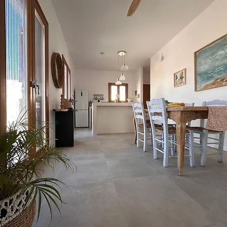 Elysian Sea View New Golden Piso Livadi Holiday home Chrisi Akti (Paros)